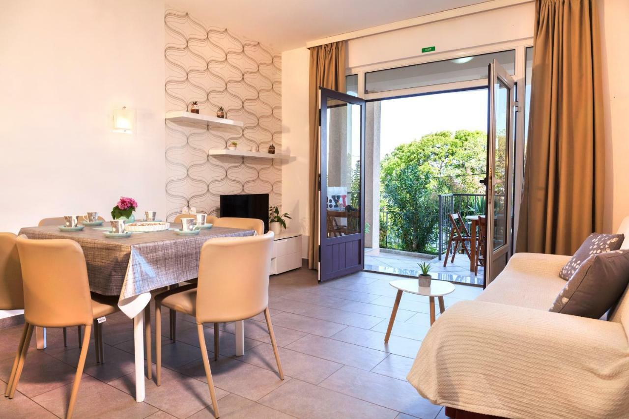 Apartment Villa Lidija Lovran Bagian luar foto