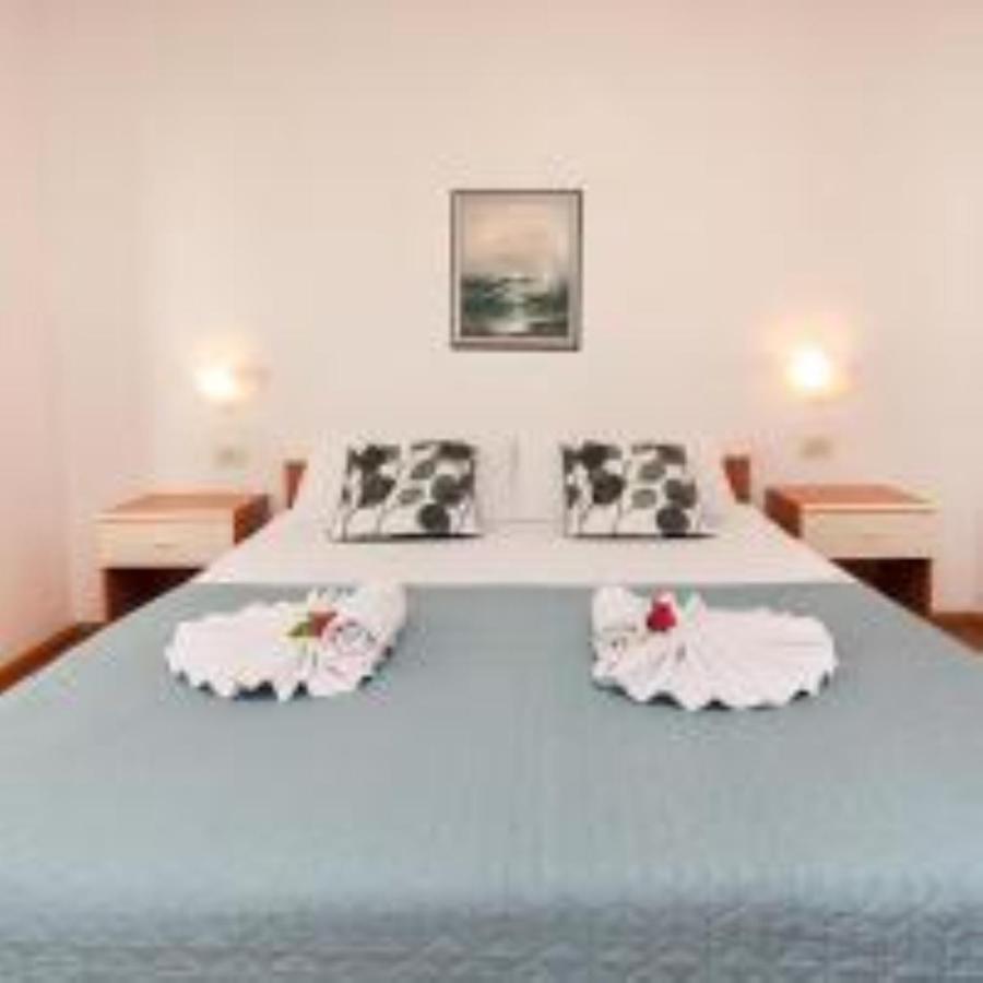 Apartment Villa Lidija Lovran Bagian luar foto